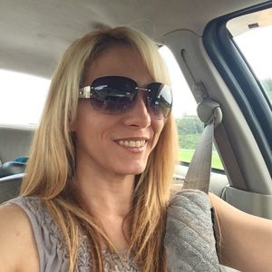 Meet your Posher, Nancy